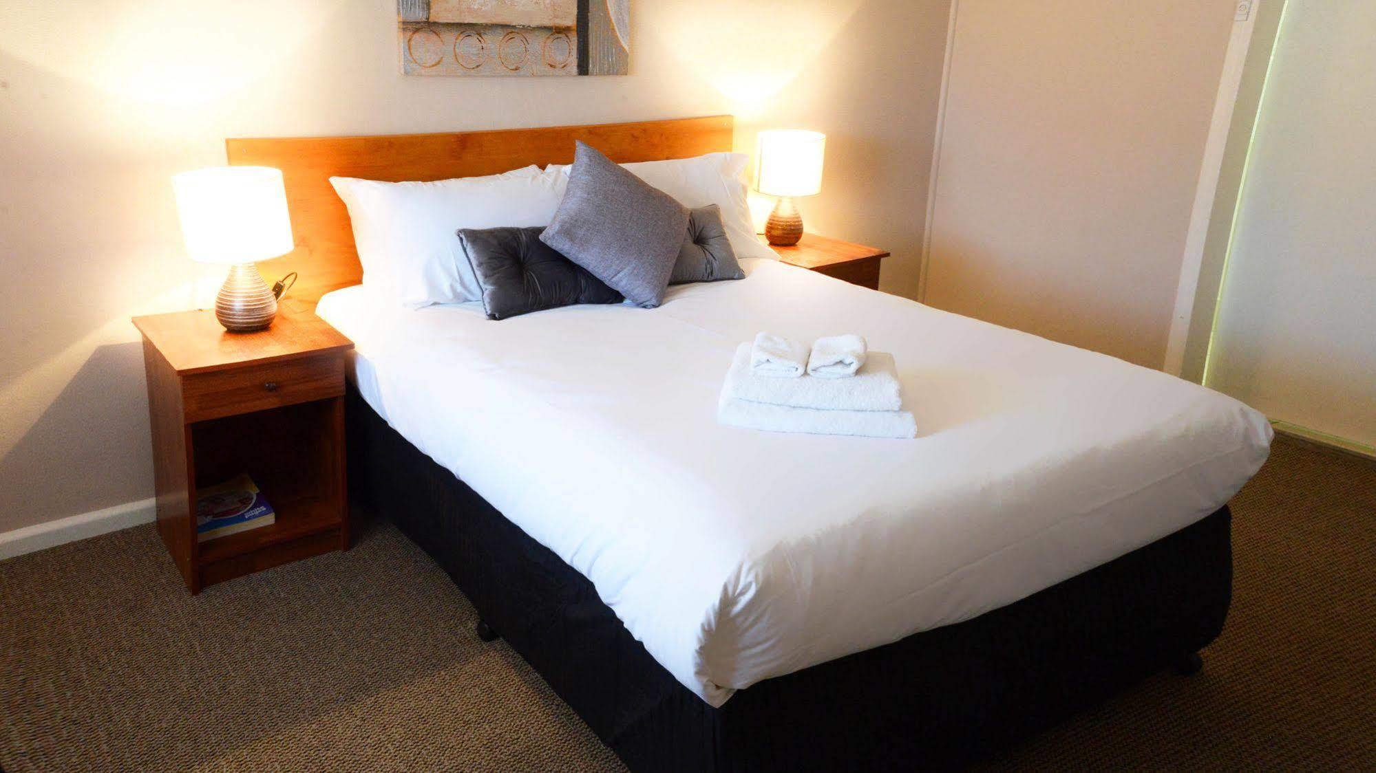 Almond Inn Tamworth Kültér fotó