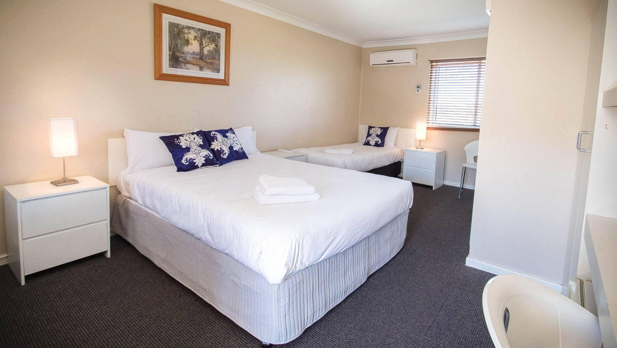 Almond Inn Tamworth Kültér fotó